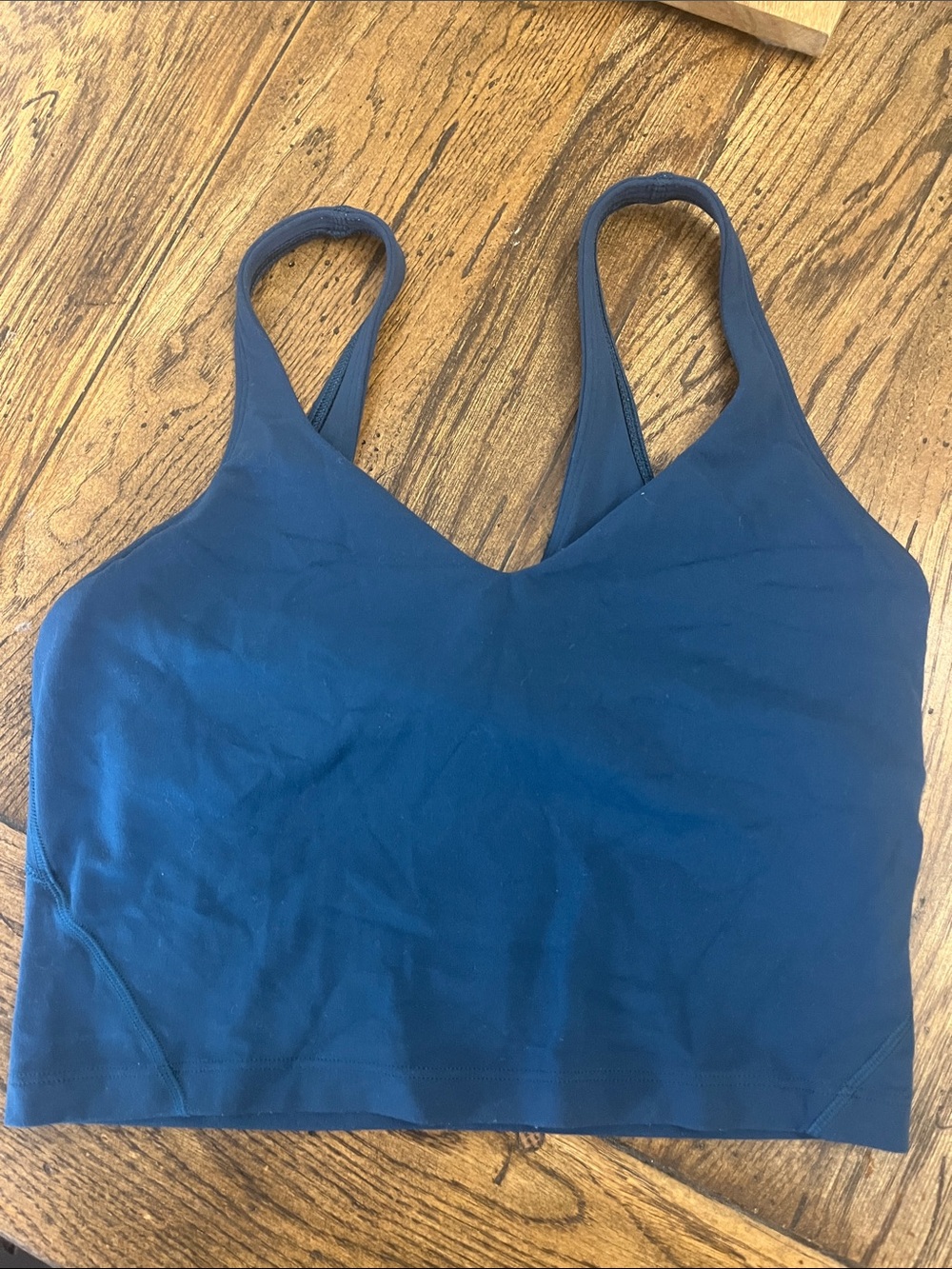 Lululemon sports bra/ top